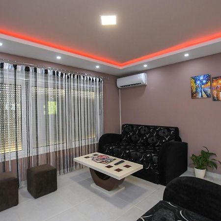 Mokka House Villa Tekija  Luaran gambar