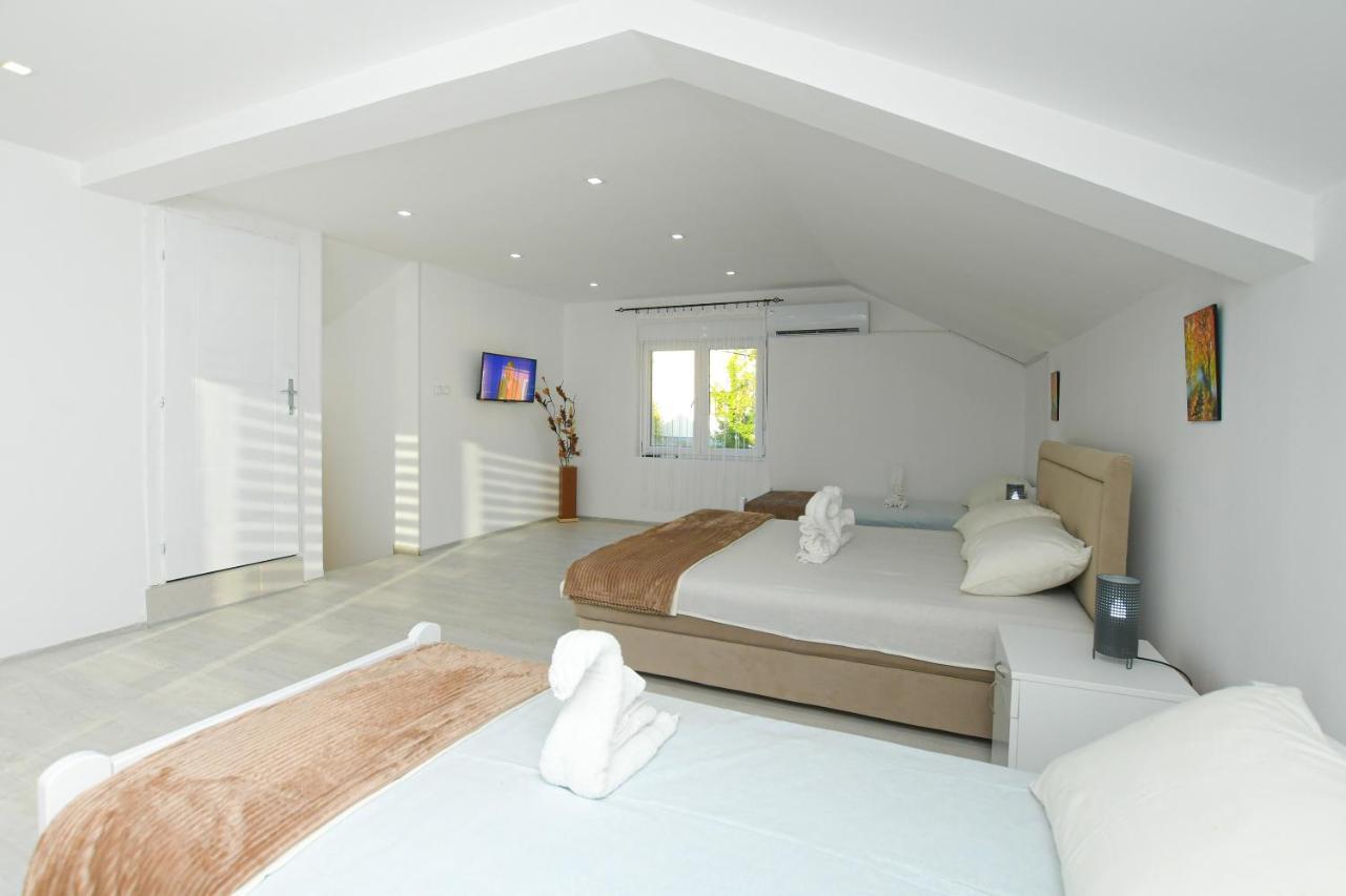 Mokka House Villa Tekija  Luaran gambar