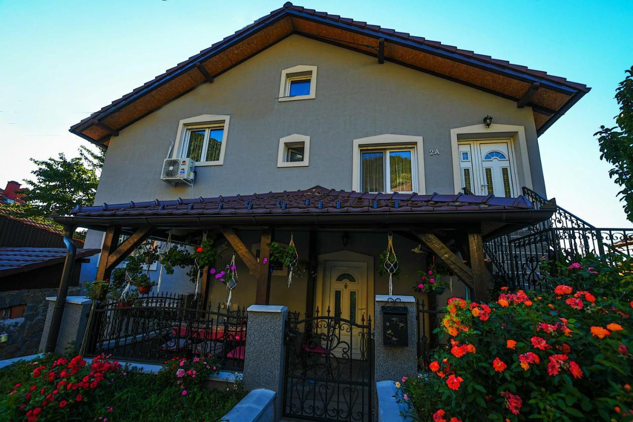 Mokka House Villa Tekija  Luaran gambar